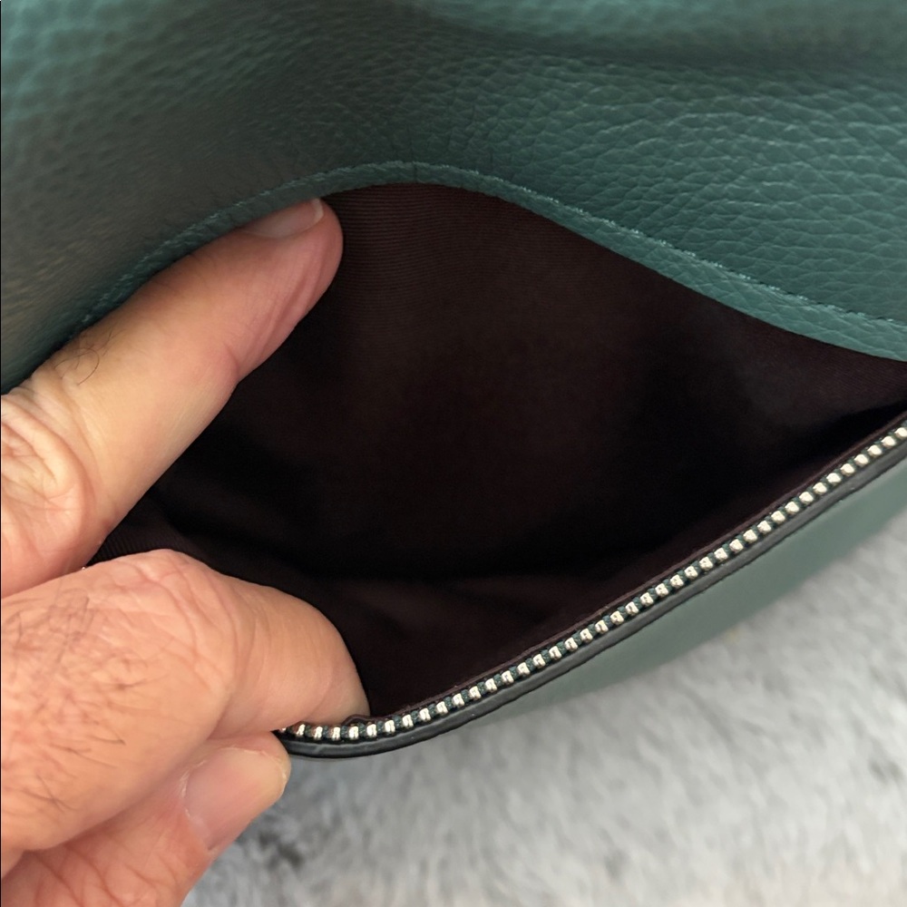 Coach Abby Duffle Hobo Shoulder/Crossbody bag in Coach Emerald Green - Picture 8 of 14
